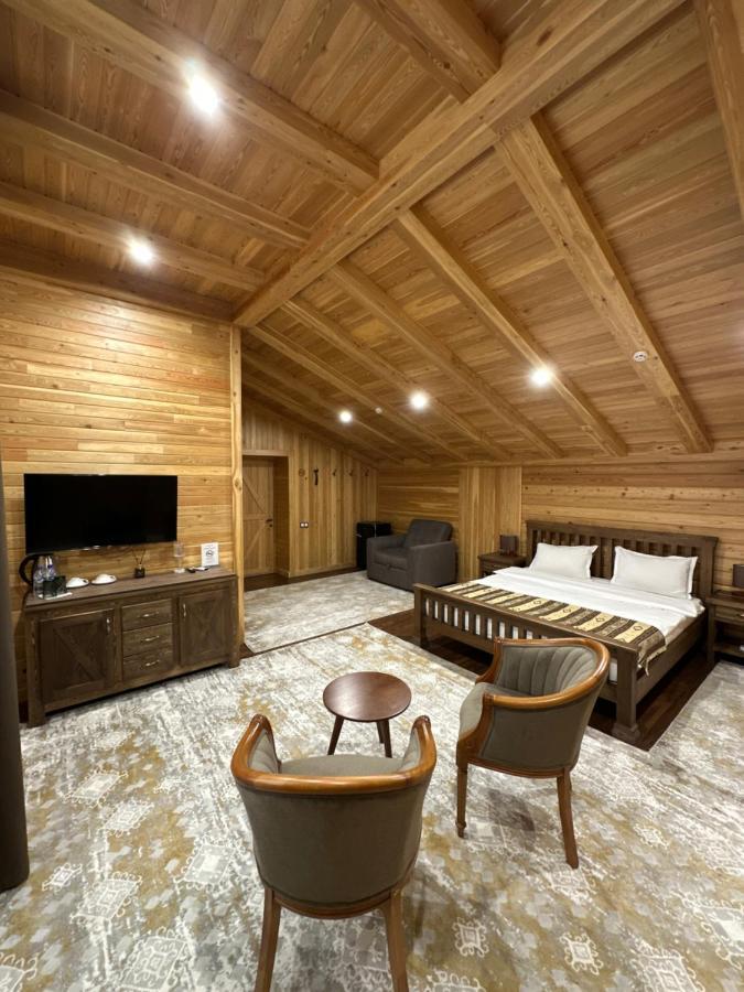 Le Chalet Mont And Restaurant Chorwoq Экстерьер фото